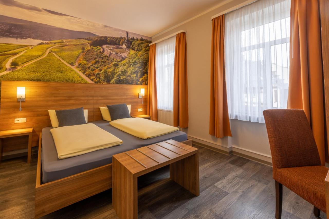 Hotel Zur Lindenau Rüdesheim am Rhein Exterior foto